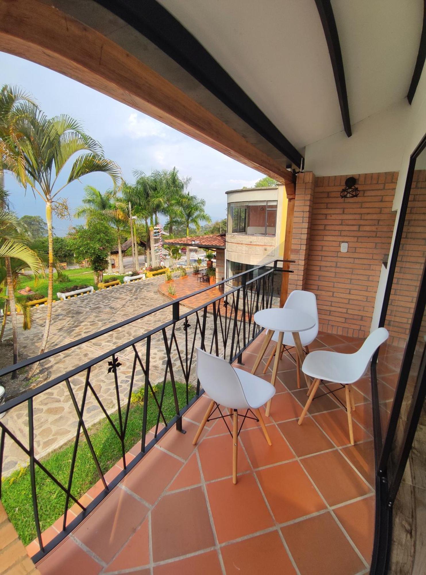 La Cabana Miraflores エクステリア 写真
